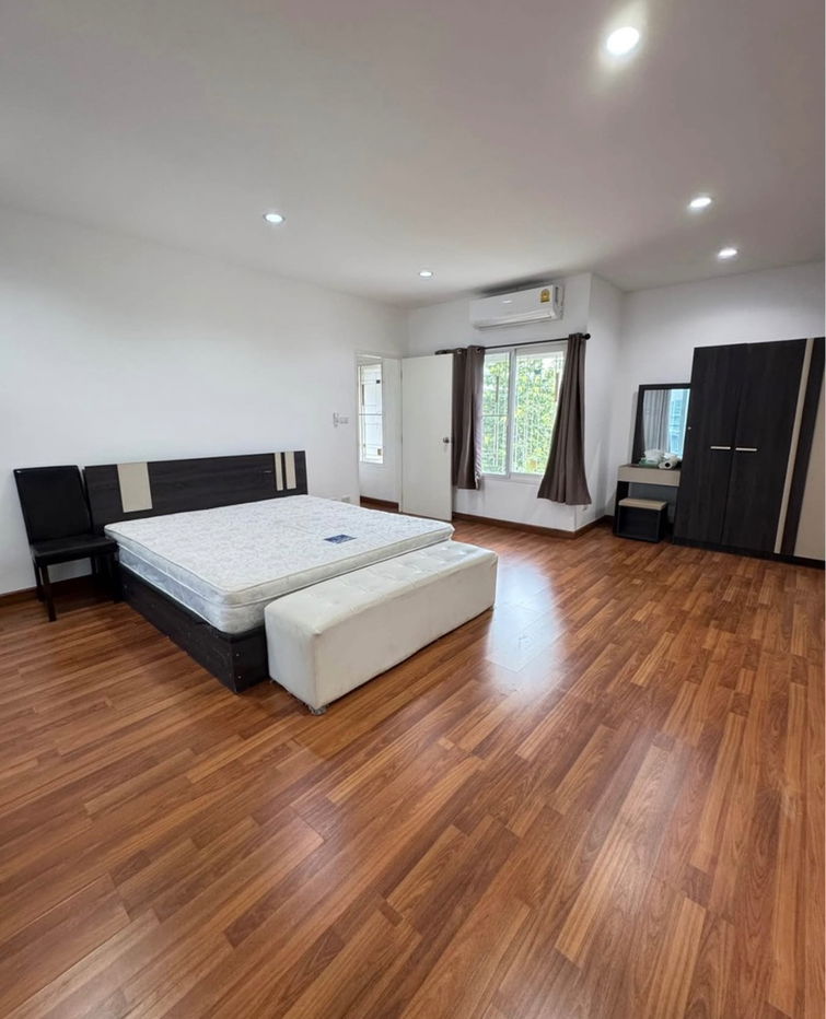 picture #S4207 For Rent The Exclusive Phattanakan 44 - 13/16