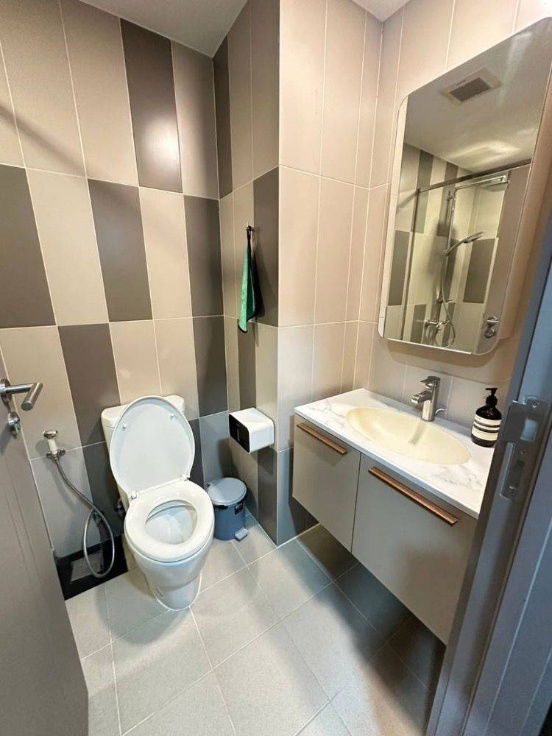 รูป ขายคอนโดTeal Sathorn - Taksin ชั้น 8 ห้องมุม วิวสระ ใกล้BTS วงเวียนใหญ่ - รูปที่ 10/15