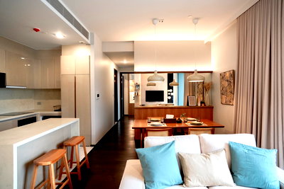 Condos for sale : Laviq Sukhumvit 57, for sale with tenant, high floor, unblocked view, 87 sq m. Call 092-914-9950 to schedule a viewing.