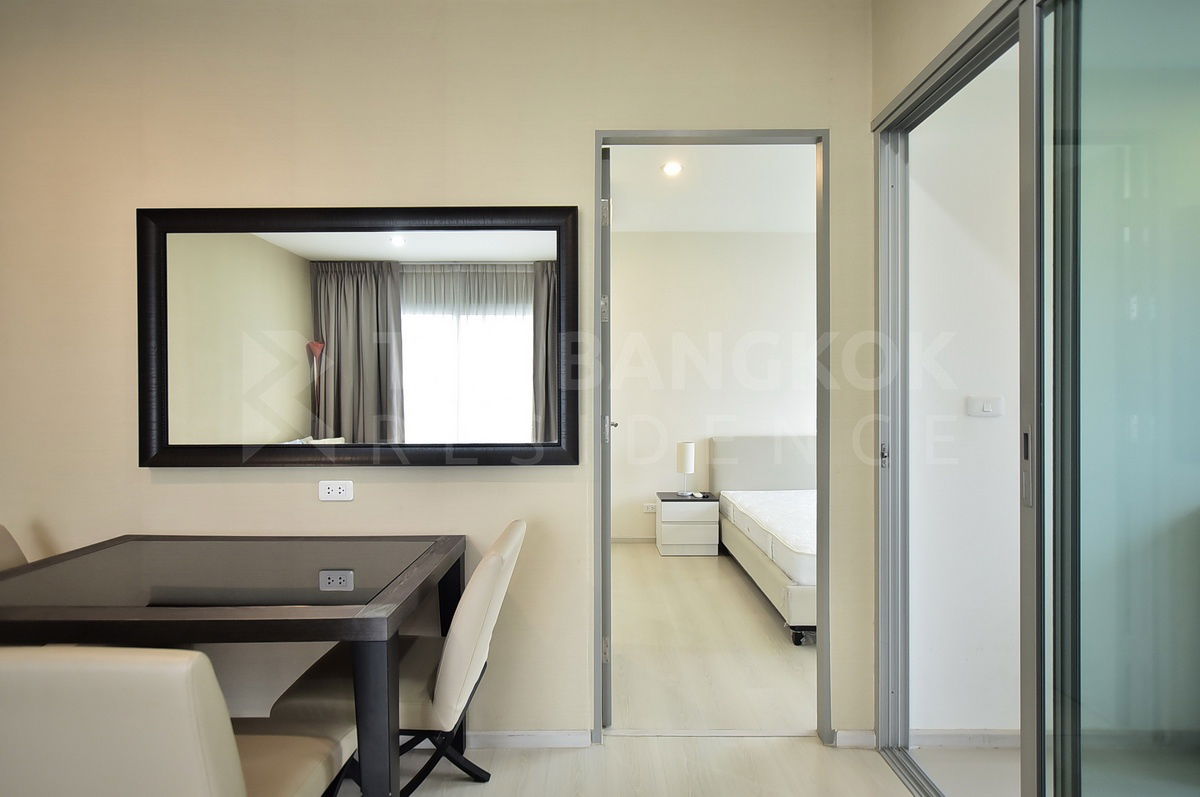 picture Life Ratchadapisek ⚡ Beautifully Renovated Unit, Close to MRT Huai Khwang - 10/13