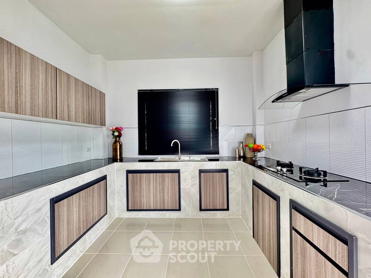 รูป บ้าน 3-ห้องนอน ใกล้ พัทยาตะวันออก (ID 2230063) - รูปที่ 20/25