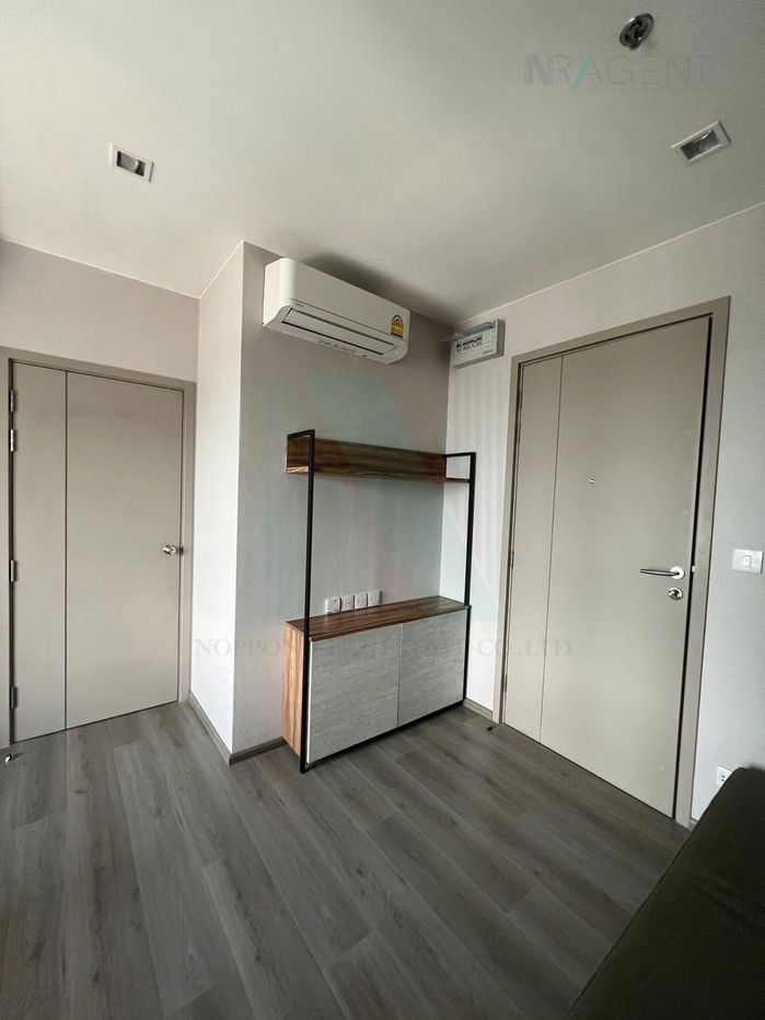 picture 🚩 For Sell Condo THE POLITAN RIVE Building 1, Floor 37,1 bed room, Room size 24 sqm - 3/8