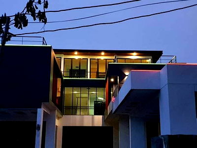 Houses for rent Sukhumvit Road : 🏡✨ For Rent: Luxurious 3-Storey Pool Villa - Sukhumvit