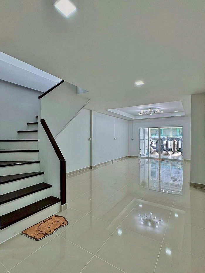 รูป บ้านสวย ทำเลดี  #หมู่บ้านจิตรณรงค์ การ์เด้นท์เฮ้าส์  บางกร่าง  เมืองนนทบุรี  เข้าซอยเพียง 100 เมตร - รูปที่ 9/20