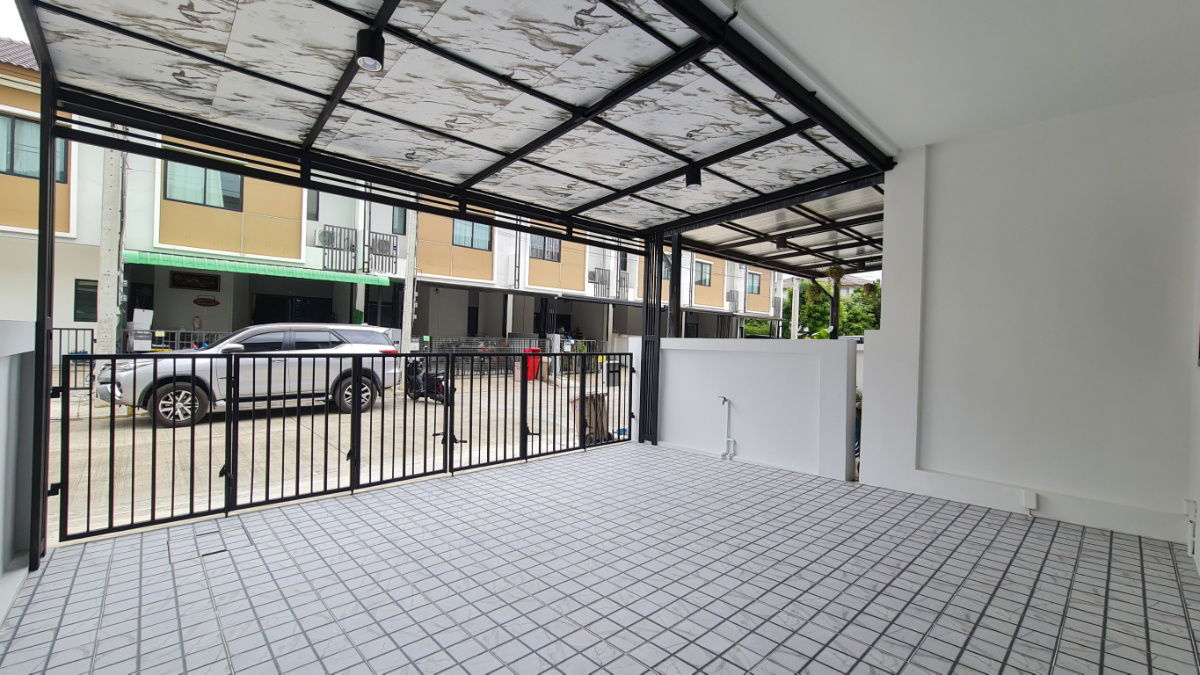 รูป S338 🏡 ขายทาวน์เฮาส์ 2 ชั้น หมู่บ้านเดอะฟอร์จูน สุวรรณภูมิ ราคาขายเพียง 2,350,000 บาท พรีโอน - รูปที่ 3/22