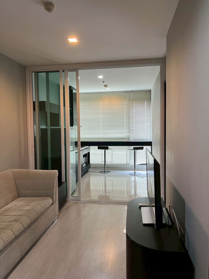 picture (For Rent) 1 Bed 1 Bath 45 Sqm. Fully furnished  - 3/11