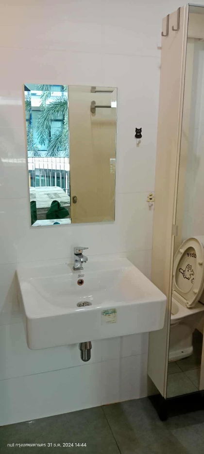 picture Fresh Condominium  2 bedroom . - 13/19