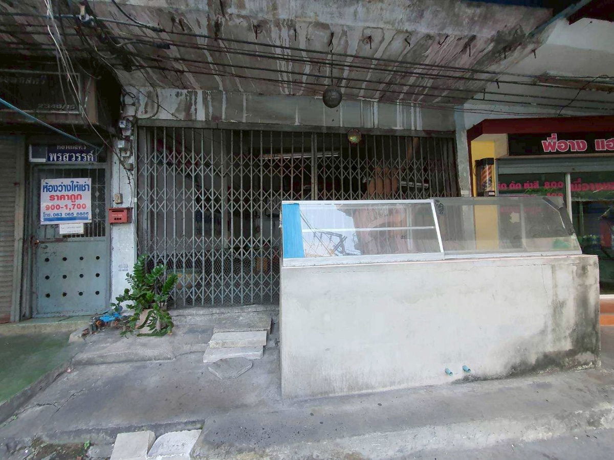 picture Shophouse for sale, 3.5 floors, Soi Ramkhamhaeng 65 (Soi Maha Thai), special price only 3.9 million baht (N.1804) - 4/4