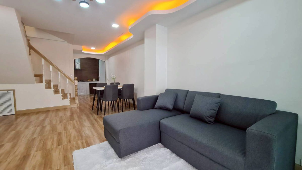 รูป S341 🏡 ขายทาวน์เฮาส์ 2 ชั้น หมู่บ้านเมืองประชา ถนนหทัยราษฎร์ 35 ขายเพียง 1,890,000 บาท รวมโอนแล้ว  - รูปที่ 8/20