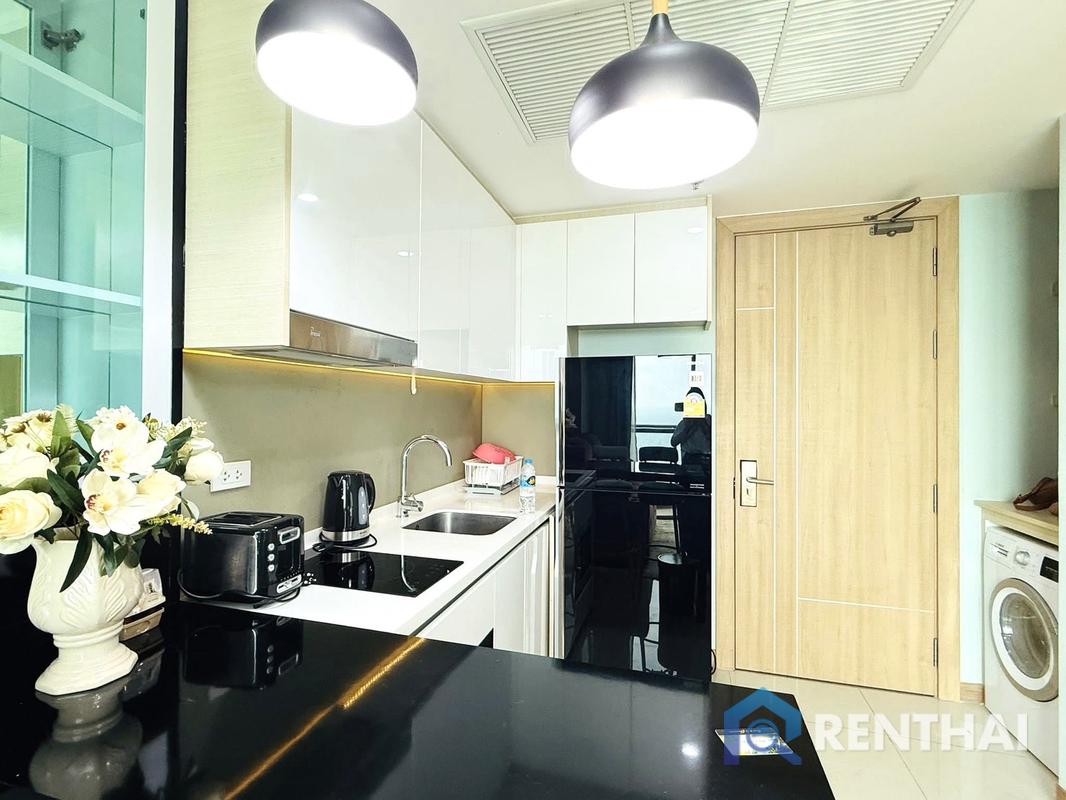picture Luxurious 1bed Fully Furnished Condo at The Riviera Jomtien, Pattaya - Rooftop Pool & Gym - 3/20