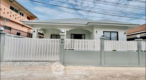 บ้าน 3-ห้องนอน ใกล้ พัทยาตะวันออก (ID 2230063)