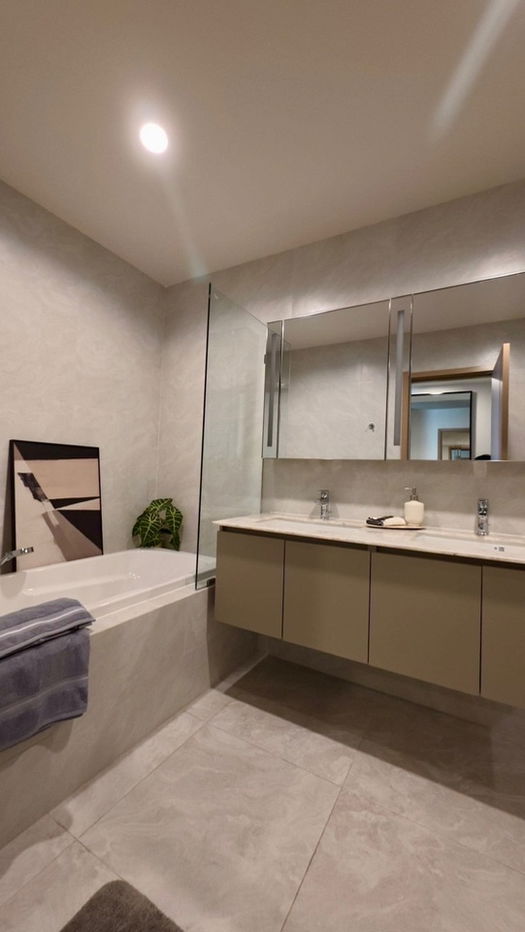 picture For rent PYNN SOONVIJAI 3 bedroom 3 bathroom  new room - 9/10
