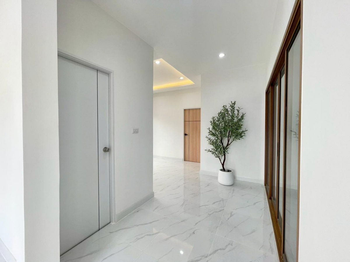 รูป ขายบ้านเดี่ยวชั้นเดียว - ตกแต่งใหม่พร้อมอยู่ หมู่บ้านทหารกองหนุน รามอินทรา 109 พระยาสุเรนทร์ 28 ขนาด 41 ตารางวา 3 ห้องนอน 2 ห้องน้ำ - รูปที่ 23/25