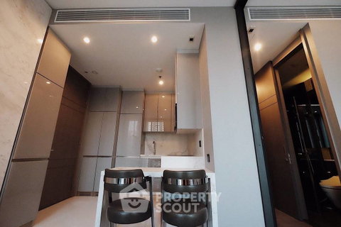 1-BR Condo at The Esse At Singha Complex near MRT Phetchaburi (ID 1447608)