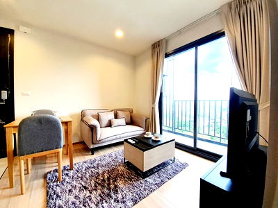 Condos for rent True Tower Phatthanakan : 📌Newly renovated room for rent📌 corner unit, big balcony facing south at The Base Garden Rama 9