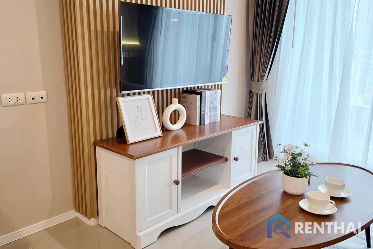picture Beachfront Living Modern 1 Bedroom 32 sqm Lumpini Park Beach Jomtien - 6/25