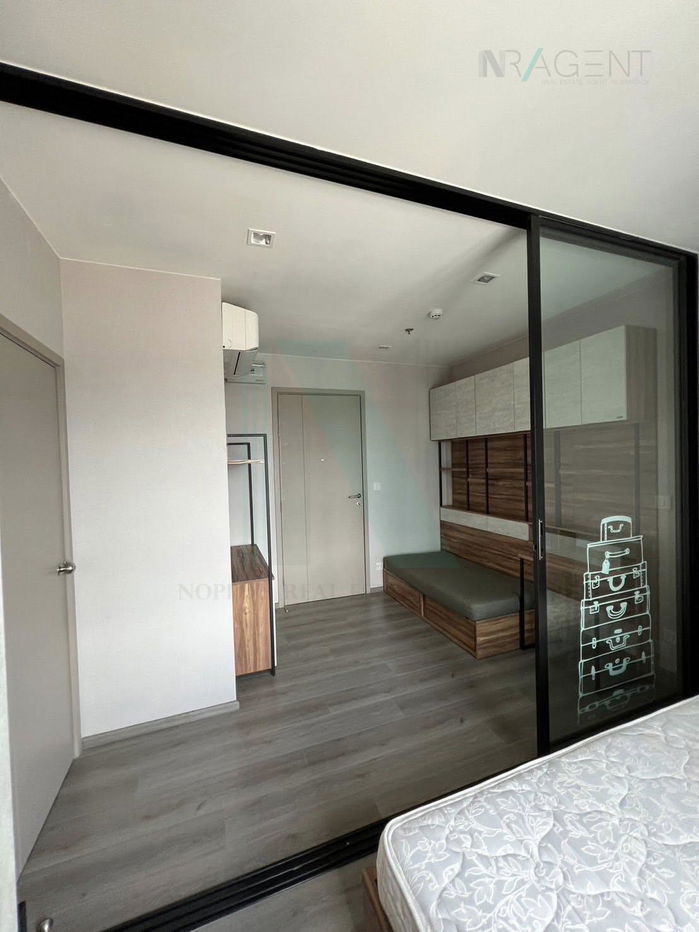 picture For Sell Condo THE POLITAN RIVE Building 1, Floor 37,1 bed room, Room size 24 sqm - 7/8