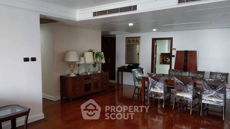 2-BR Condo at All Seasons Mansion Condominium near BTS Phloen Chit (ID 756847)