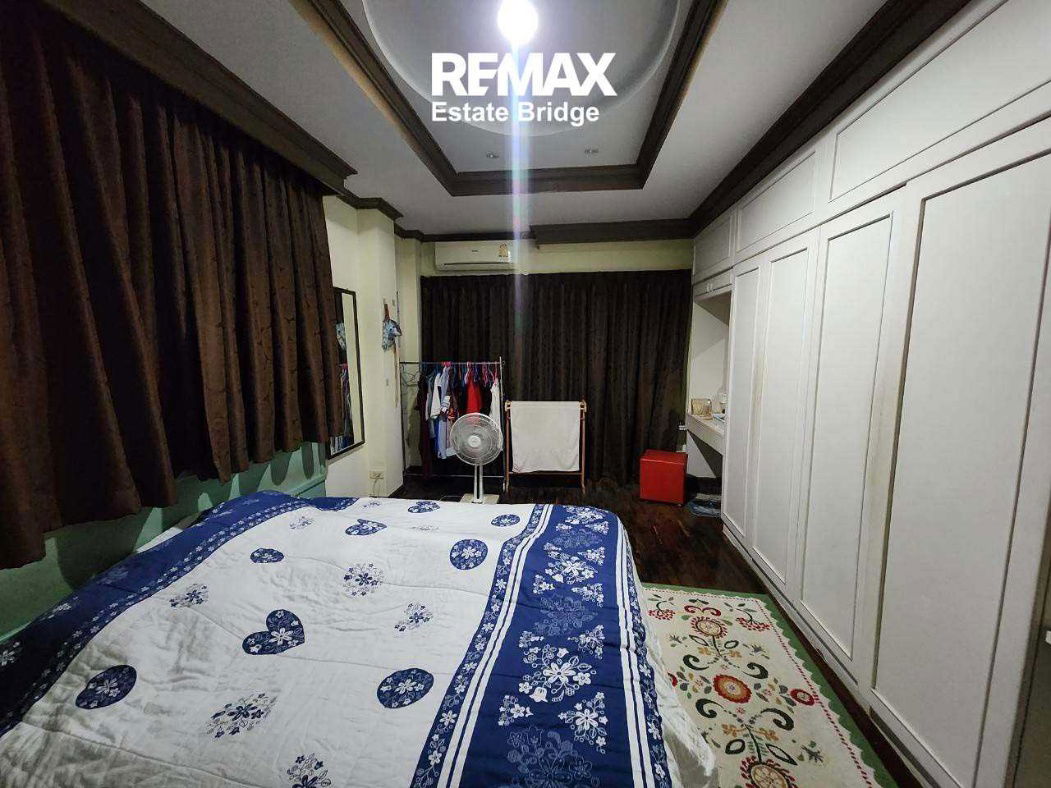 picture Two-storey detached house for sale, 59.2 sq m, good location, Nong Khang Phlu-Nong Khaem, near Phetkasem Road - 8/10