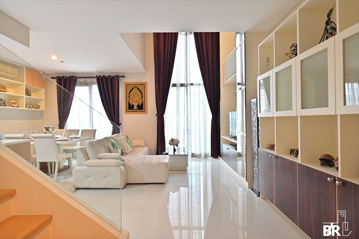 picture  Hot and Rare! 🔥 Villa Asoke ✨ Stunning Duplex near MRT Phetchaburi - 15/17