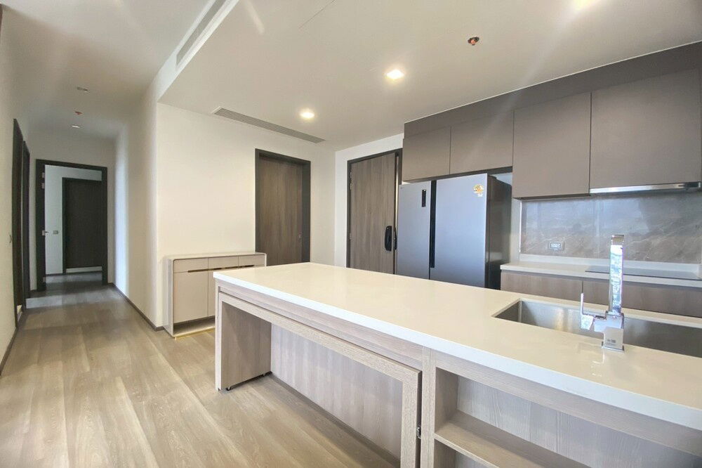 picture 🔥 For Rent !!🔥 Code C20250700071....Rhythm Charoenkrung Pavillion, 3 bed, 3 bath, East Facing, high floor 32++, furnished, ready to move in 📣📣 - 6/11