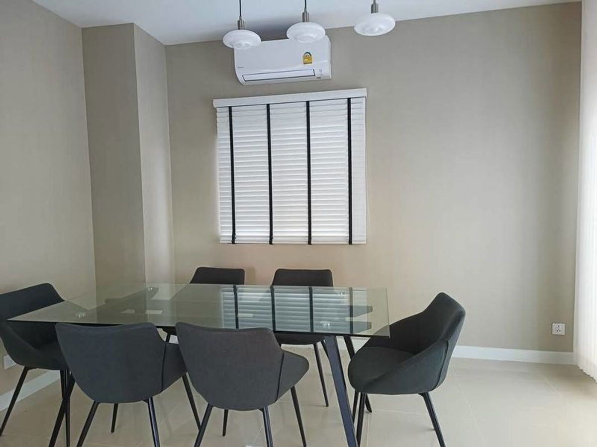รูป Luxury 4-Bedroom Home for Rent in The Palm Krungthep Kreetha-Wongwaen – Prime Location! - รูปที่ 9/11