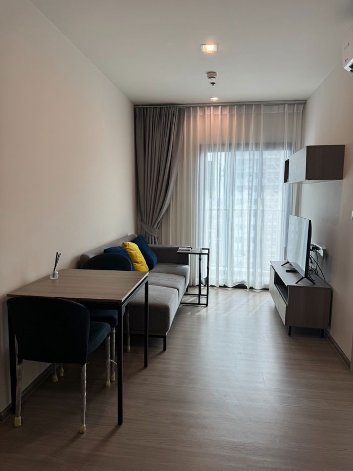 picture condo  THE BASE Phetchaburi - Thonglor fully furnished and best price ready to move in - 3/7