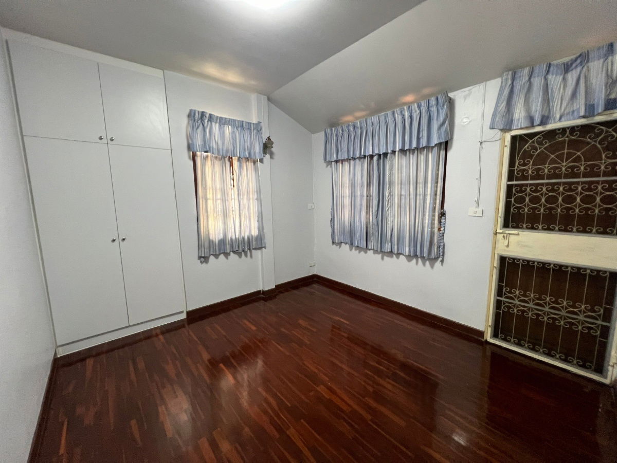 รูป ให้เช่า บ้านเดี่ยว 2 ชั้น 67 ตรว. อยู่ ลาดพร้าว93 ทะลุลาดพร้าว101 - รูปที่ 33/66
