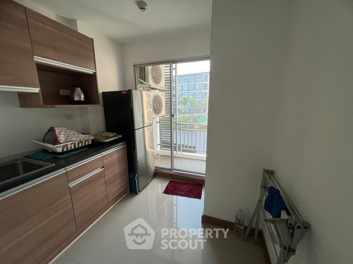 picture 2-BR Condo at August Charoenkrung 80 in Bang Kho Laem (ID 1232806) - 12/15