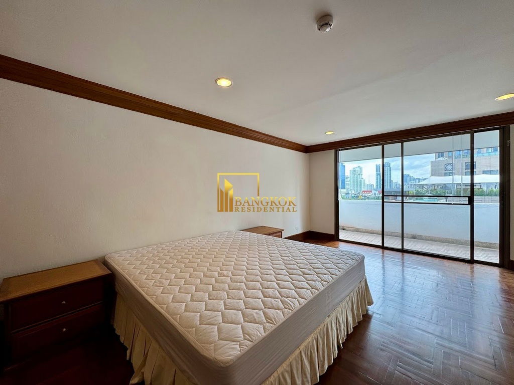 picture Large 4 Bedroom Duplex Apartment in Phrom Phong - BR21290AP - 34/55