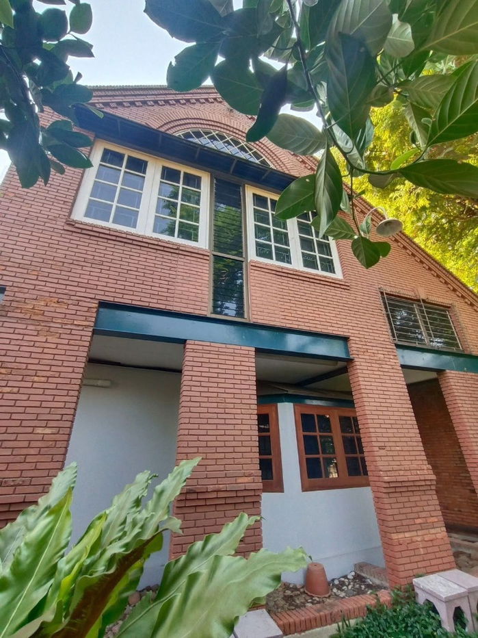 picture 📌 3-story single house, sitting on a 200 square wah plot 📌 - 1/10