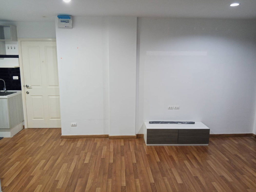 รูป ให้เช่าคอนโด ไมอามี่ บีช บางปู ชั้น 5  ตึก 79  ห้องใหญ่ 43 ตร.ม. เช่าถูก  7,500 บาท				 - รูปที่ 7/15