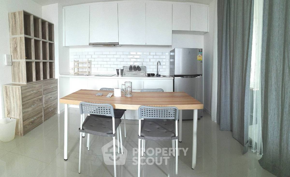 picture 2-BR Condo at Star View close to Phra Ram 3 (ID 1535898) - 6/12
