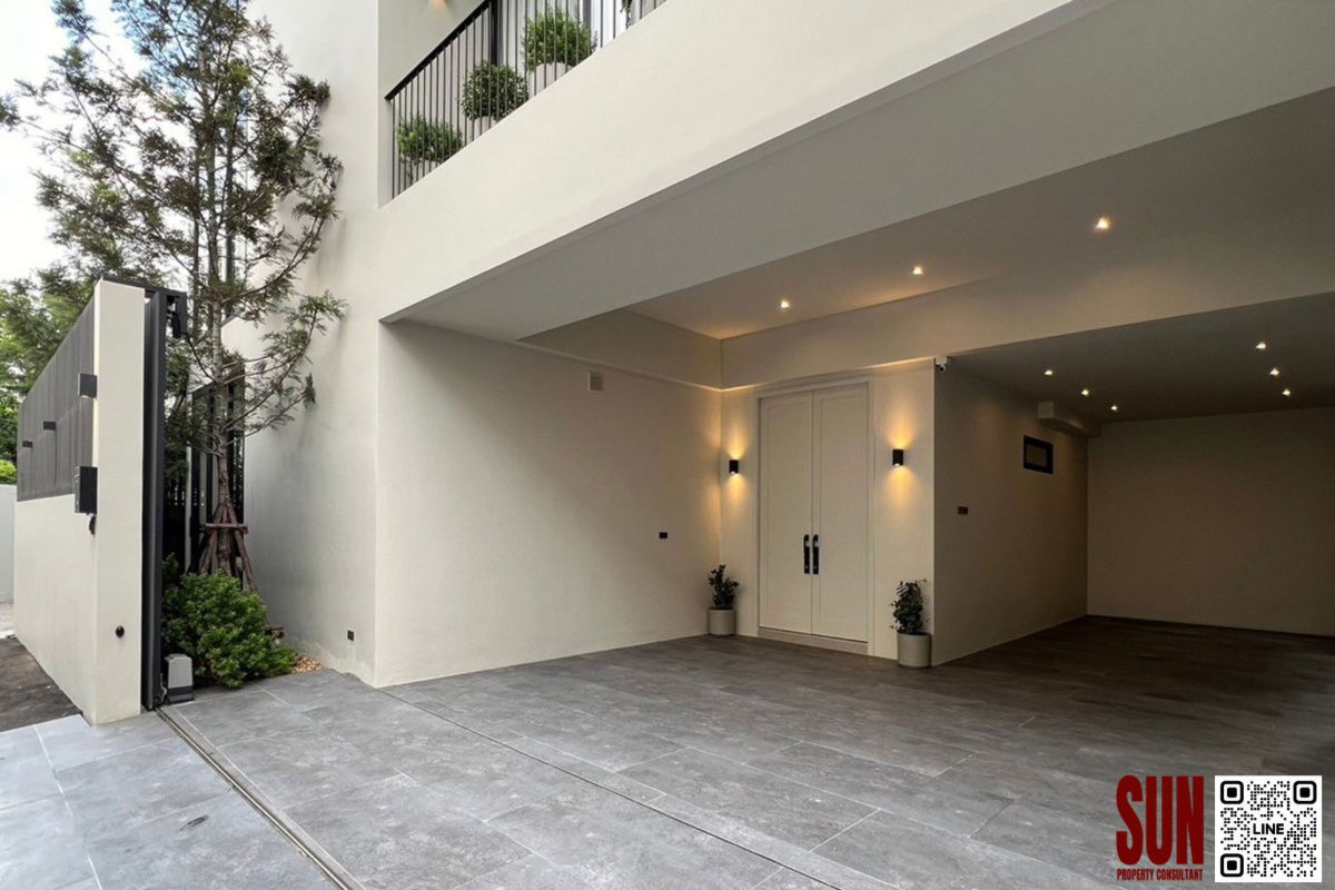 picture Newly built detached house with pool, Sukhumvit 71 BTS Phakanong Soi Pridi14 - 2/38