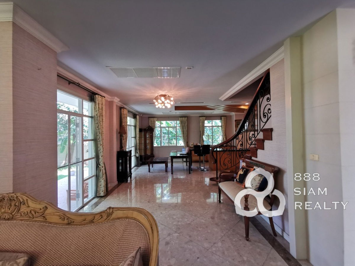 picture Detached house  for sale, Golden Nakara Village, On Nut 65 - 4/17