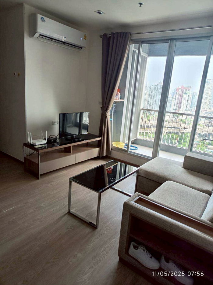 picture Rhythm Sukhumvit 50 ready to move in, fully furnished and equipped with appliances Call now to schedule a viewing at 092-914-9950. - 1/11