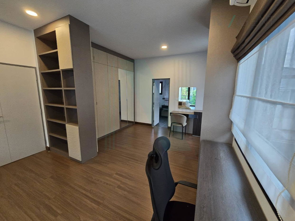 รูป ขายบ้านเดี่ยว โครงการ เดอะ ซิตี้ บางนา 2 ชั้น 4 ห้องนอน 5 ห้องน้ำ - รูปที่ 7/8