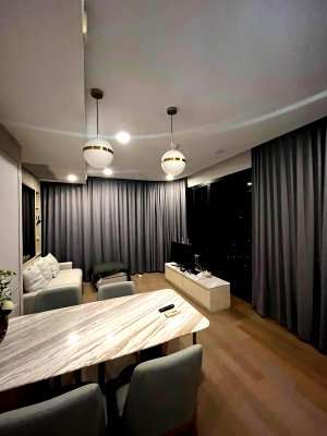 Condos for rent : Ashton Chula Silom【𝐑𝐄𝐍𝐓】🔥 Stylish, luxurious, and professional-looking from every angle. This room is fully equipped🔥  Contact Line ID: @hacondo