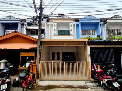 ทาวน์โฮม วิทยาลัยบริหารธุรกิจและการท่องเที่ยวกรุงเทพ : S340 🏡 ขายทาวน์เฮาส์ 2 ชั้น หมู่บ้านอินทราวิว ถนนพระยาสุเรนทร์ 19 ขายเพียง 1,790,000 บาท พิเศษฟรีโอน