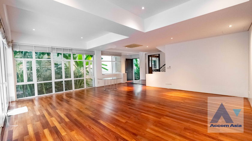 picture 🔼🔽 AccomA 📩 Private Swimming Pool,Pet friendly 4 BR House in  (AA36081) - 9/20
