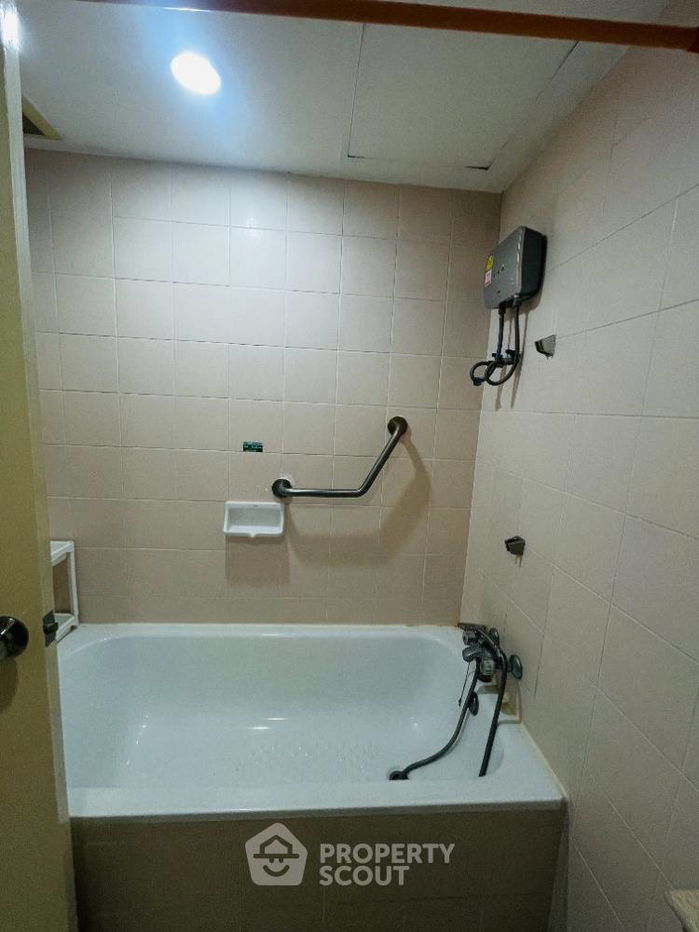 รูป คอนโด 2-ห้องนอน ที่ สาริน เพลส คอนโดมิเนียม ใกล้ BTS รัชโยธิน (ID 1984611) - รูปที่ 5/10
