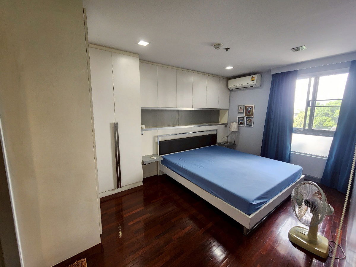 picture For Sale: RENOVATED! Elegant and spacious , corner unit, Bangkok riverside condo| 2 Beds, 2 baths with bathtub, 2 balconies| Expats quota available - 1/10
