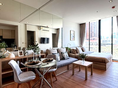 เช่าคอนโด ดิ เอ็มควอเทียร์ : Park 24 ห้องสวย ราคาดี สอบถามเพิ่มเติมได้ที่ Line @condorental