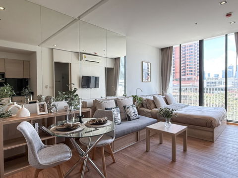 Park 24 ห้องสวย ราคาดี สอบถามเพิ่มเติมได้ที่ Line @condorental