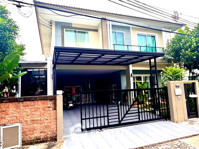 Houses for sale Bangkok : 3-BR House at The Plant Pattanakarn in Suan Luang (ID 1823258)