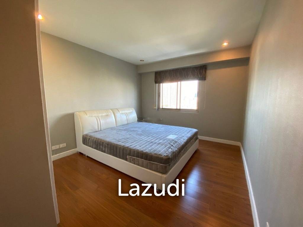 รูป 3 Bedrooms 3 Bathrooms 167 SQ.M Royal Castle - รูปที่ 5/10