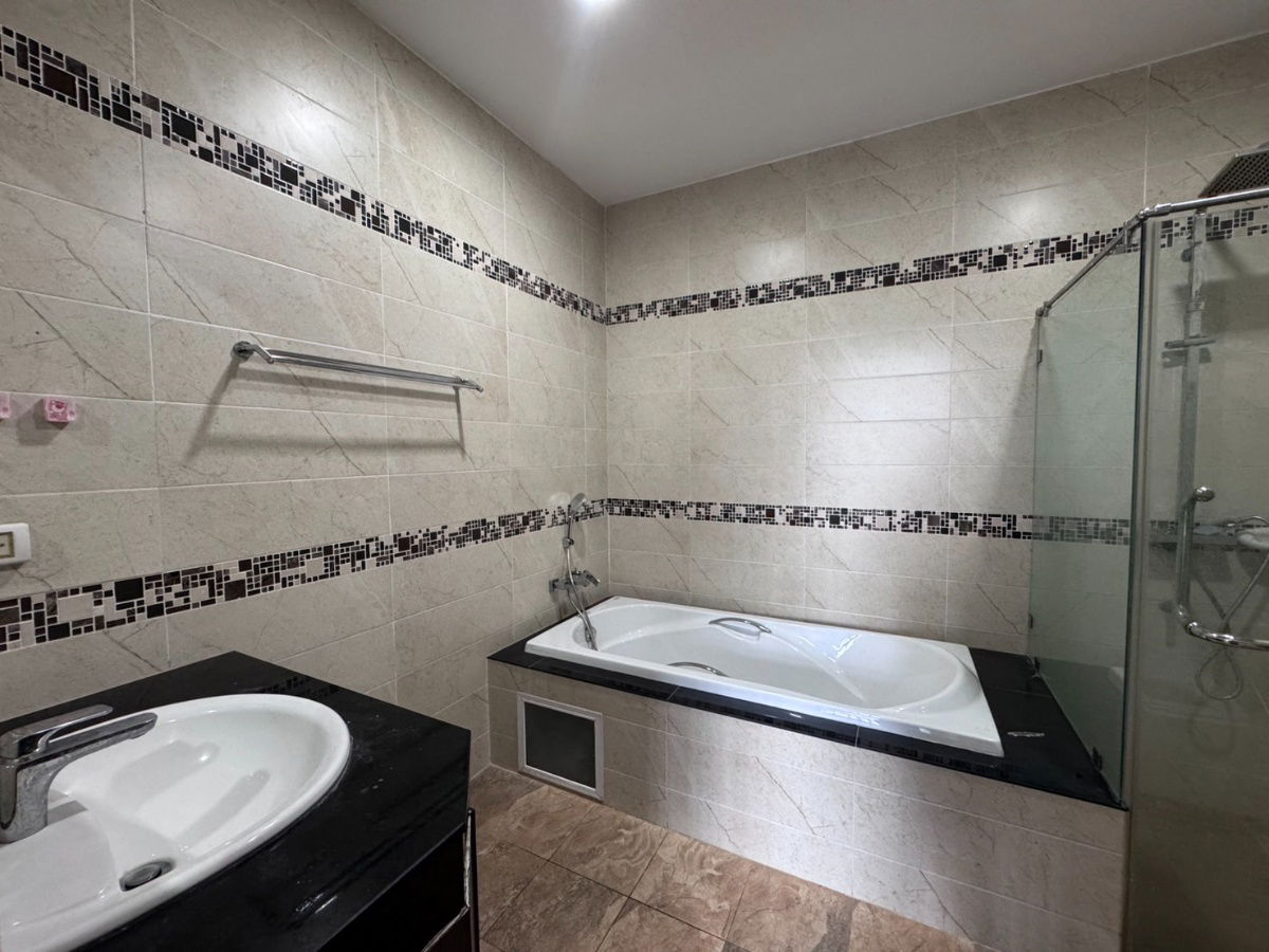 picture 🏢 For Rent – My Hip Condo 2, Chiang Mai 🛏 2 Bedrooms | 🛁 2 Bathrooms - 7/12