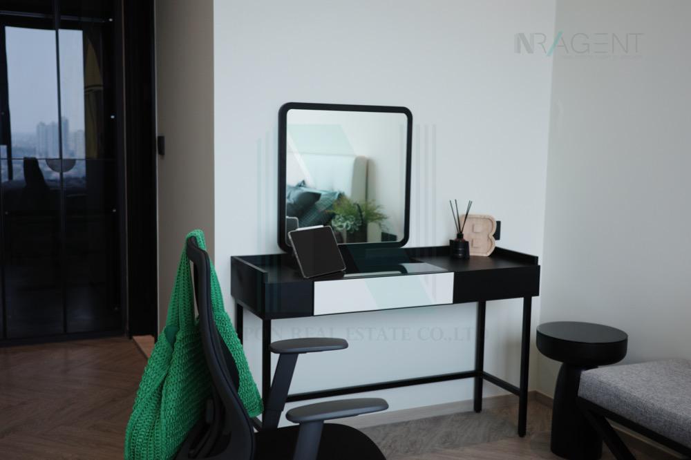 picture For Rent Condo CHAPTER CHAROENNAKHORN-RIVERSIDE Building 1, Floor 28,2 bed room, Room size 78.00 sqm - 3/8