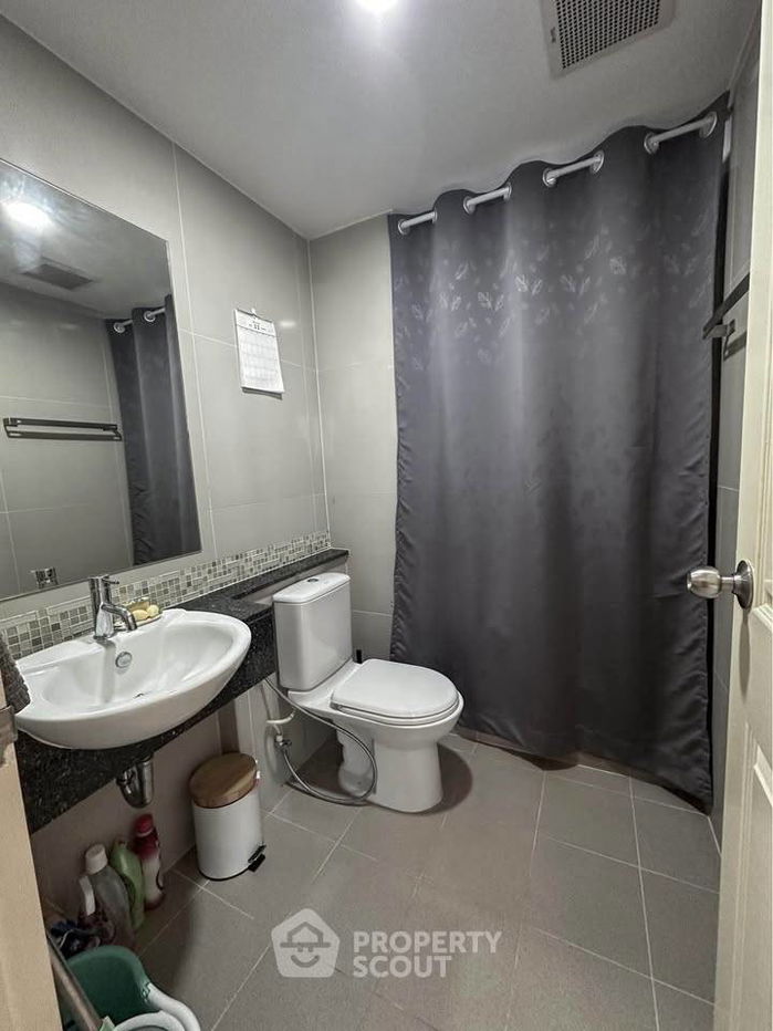 picture 2-BR Condo at The Niche Taksin near BTS Wongwian Yai (ID 2231301) - 7/11
