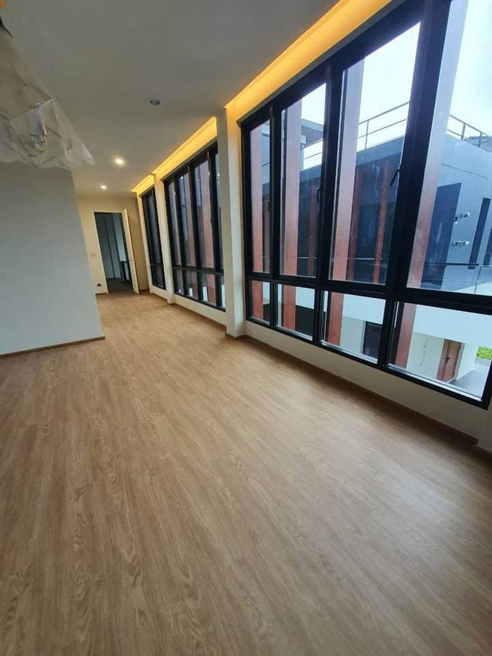 รูป 🏡✨ For Rent: Luxurious 3-Storey Pool Villa - Sukhumvit - รูปที่ 2/6